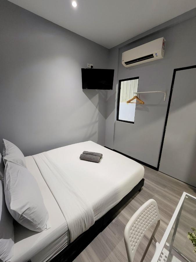 Gurney Coast Guest House By Sky Hive George Town Exterior foto