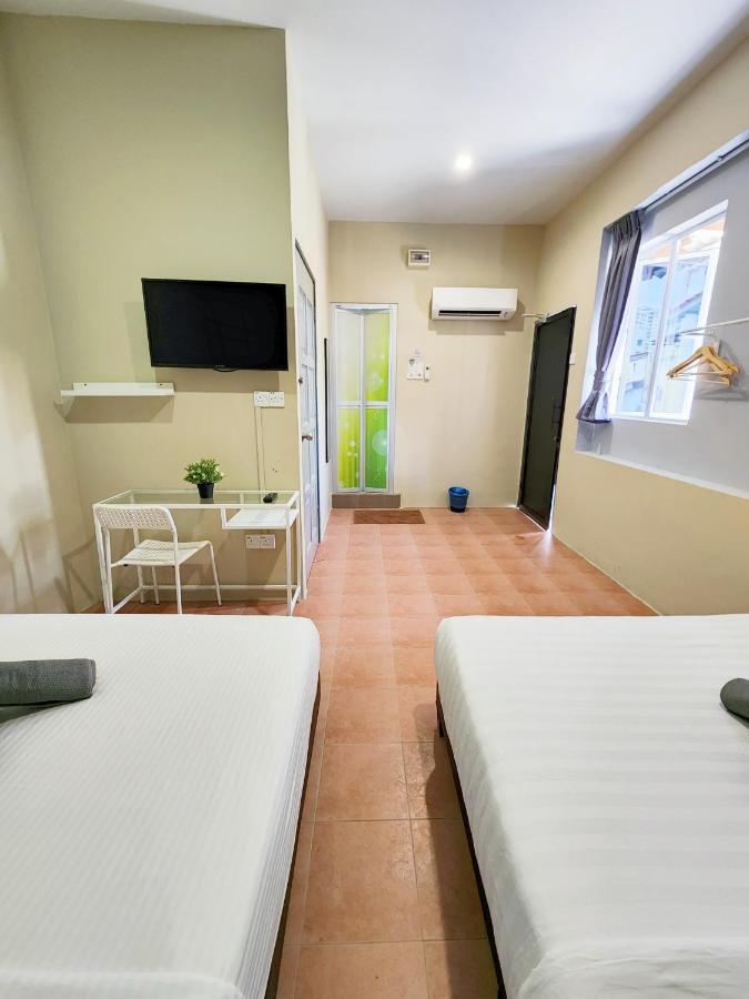 Gurney Coast Guest House By Sky Hive George Town Exterior foto